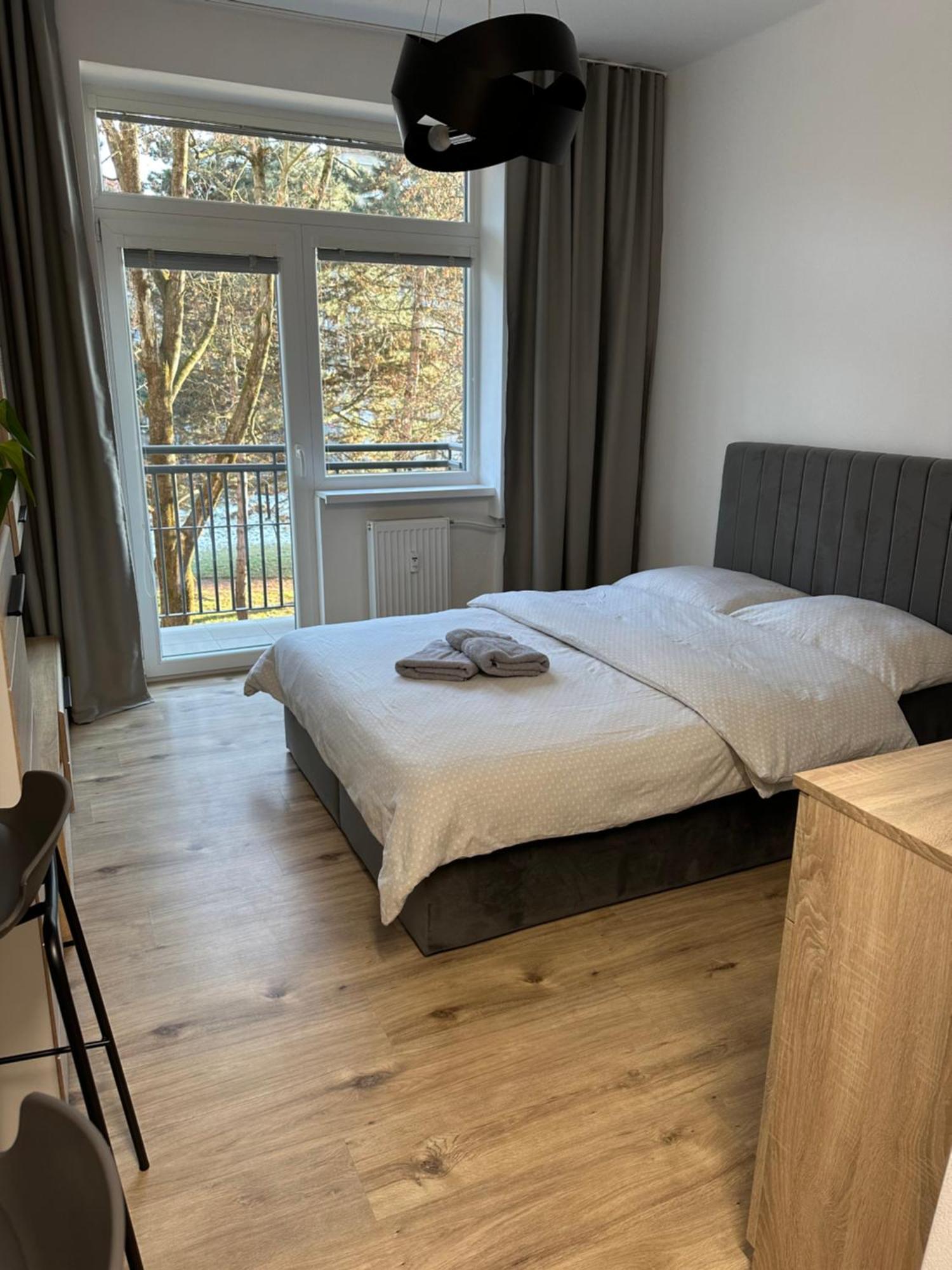 Apartman Bb-Centrum1 班斯卡-比斯特里察 外观 照片